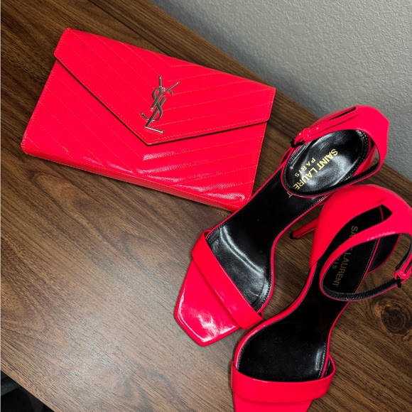 Yves Saint Laurent Vibrant Pink Chevron Clutch - Picture 7 of 7